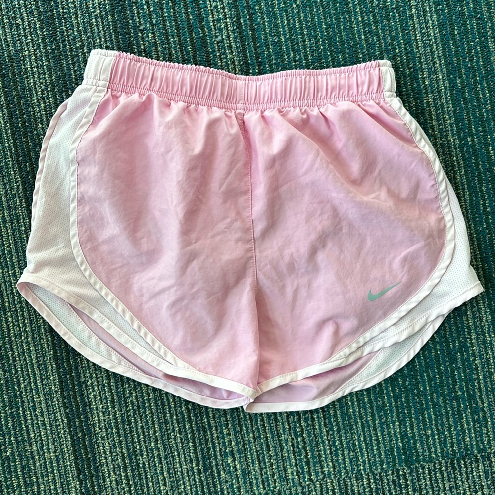 Fit is generous. Good condition